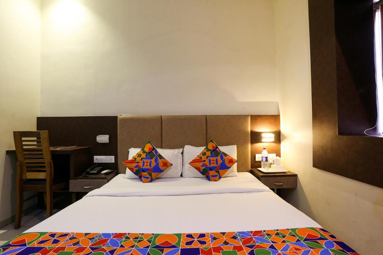 Via West Inn - Nr Mumbai International Airport, Mumbai